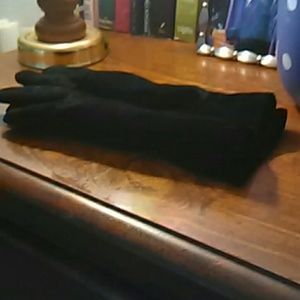 Ladies Black suede gloves